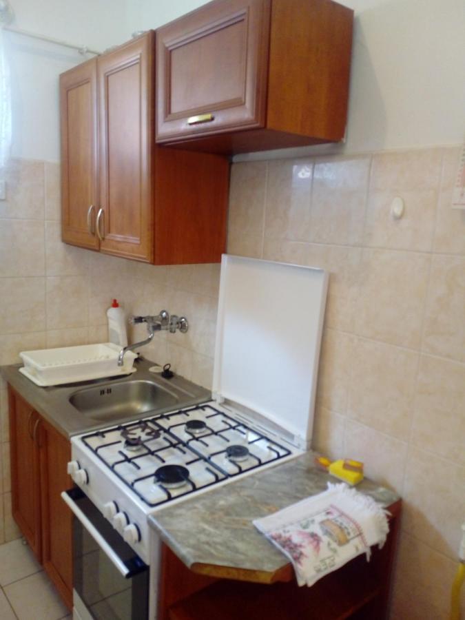 Villa Abádi Karmazsin Ház Abádszalók Esterno foto
